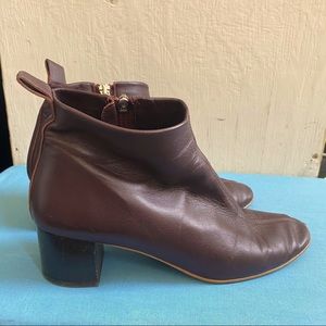 Everlane Leather Day Boot in Oxblood